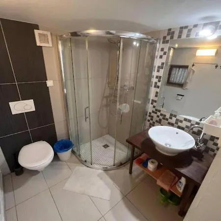 Apartamento Netradičný V Centre *